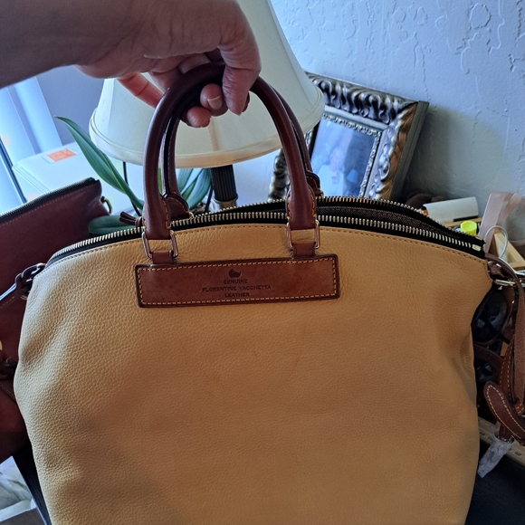 Dooney and bourke Large Satchel - Picture 11 of 13